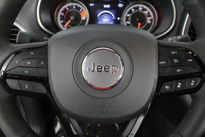 2023 Jeep Cherokee Altitude Lux