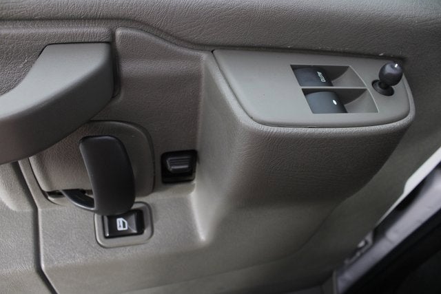 2016 Chevrolet Express Passenger 3500 LT