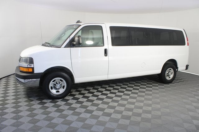 2016 Chevrolet Express Passenger 3500 LT