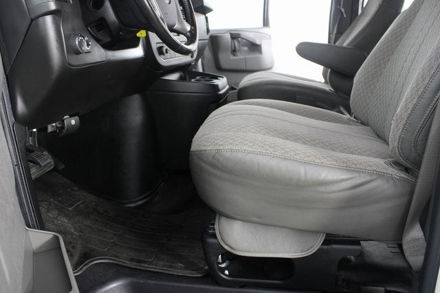 2016 Chevrolet Express Passenger 3500 LT