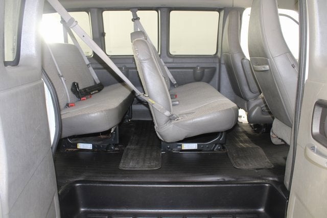 2016 Chevrolet Express Passenger 3500 LT