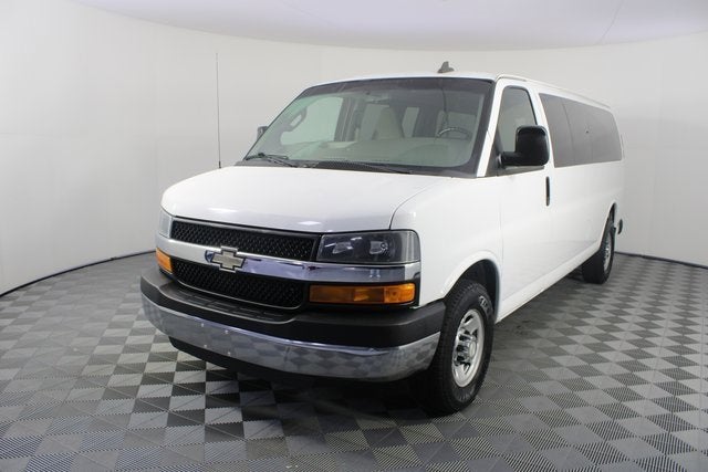 2016 Chevrolet Express Passenger 3500 LT