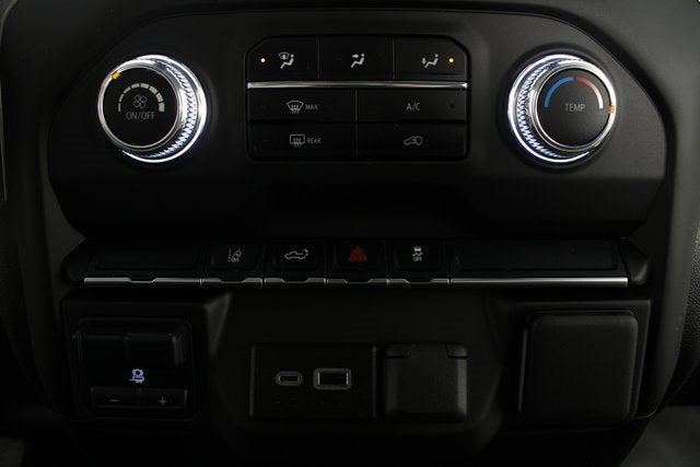 2025 GMC Sierra 2500 HD Pro