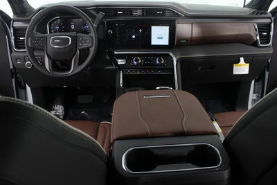 2026 GMC Sierra 3500 HD Denali Ultimate DRW