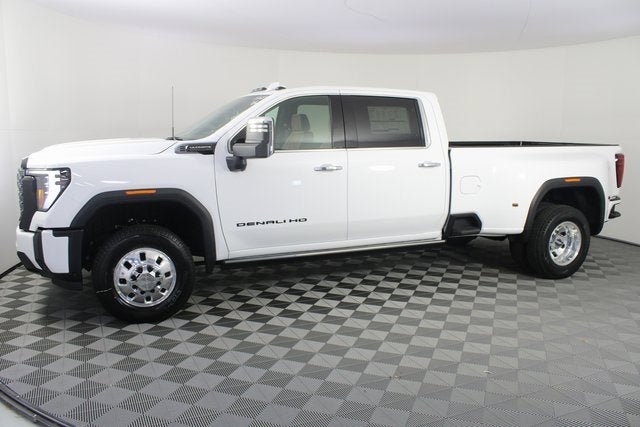2026 GMC Sierra 3500 HD Denali Ultimate DRW