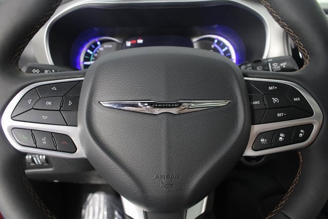 2025 Chrysler Pacifica Hybrid Pinnacle