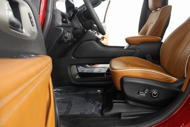 2025 Chrysler Pacifica Hybrid Pinnacle