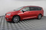 2025 Chrysler Pacifica Hybrid Pinnacle