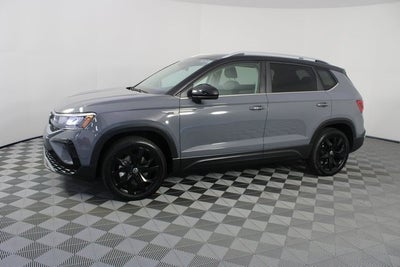 2023 Volkswagen Taos SE