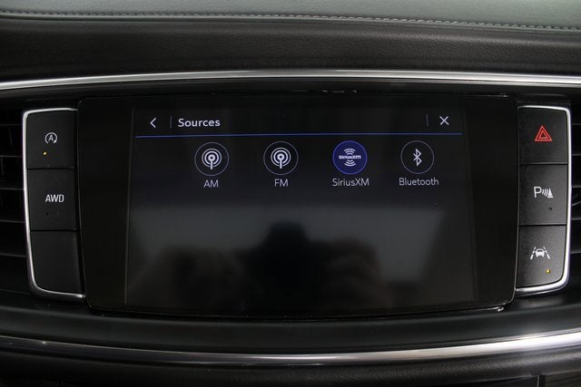 2022 Buick Enclave Essence