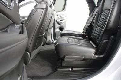 2022 Buick Enclave Avenir