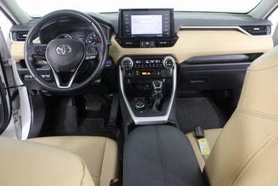 2021 Toyota RAV4 Hybrid LE