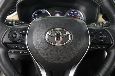 2021 Toyota RAV4 Hybrid LE