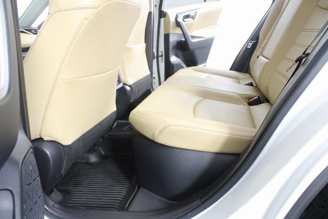 2021 Toyota RAV4 Hybrid LE