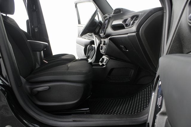 2022 Jeep Renegade Altitude