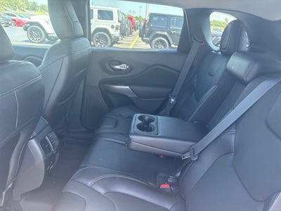 2022 Jeep Cherokee Latitude Lux