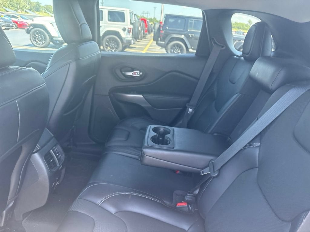 2022 Jeep Cherokee Latitude Lux