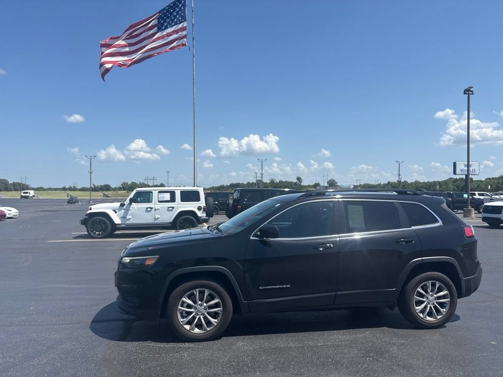 2022 Jeep Cherokee Latitude Lux