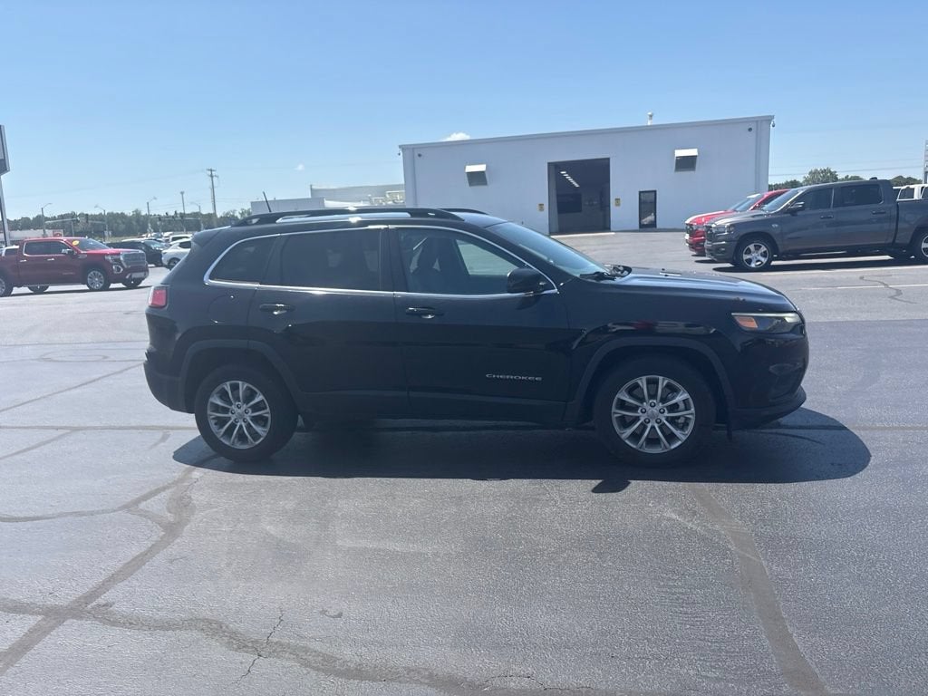 2022 Jeep Cherokee Latitude Lux