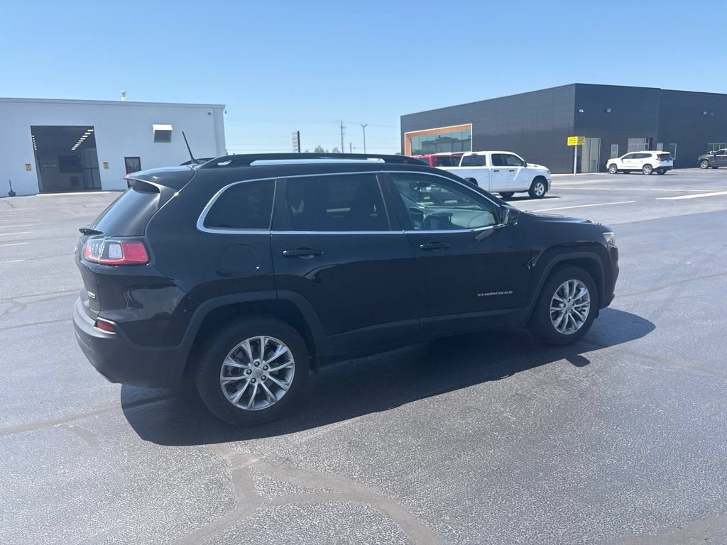 2022 Jeep Cherokee Latitude Lux
