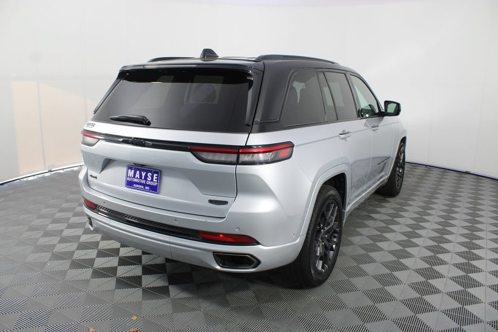 2025 Jeep Grand Cherokee Summit