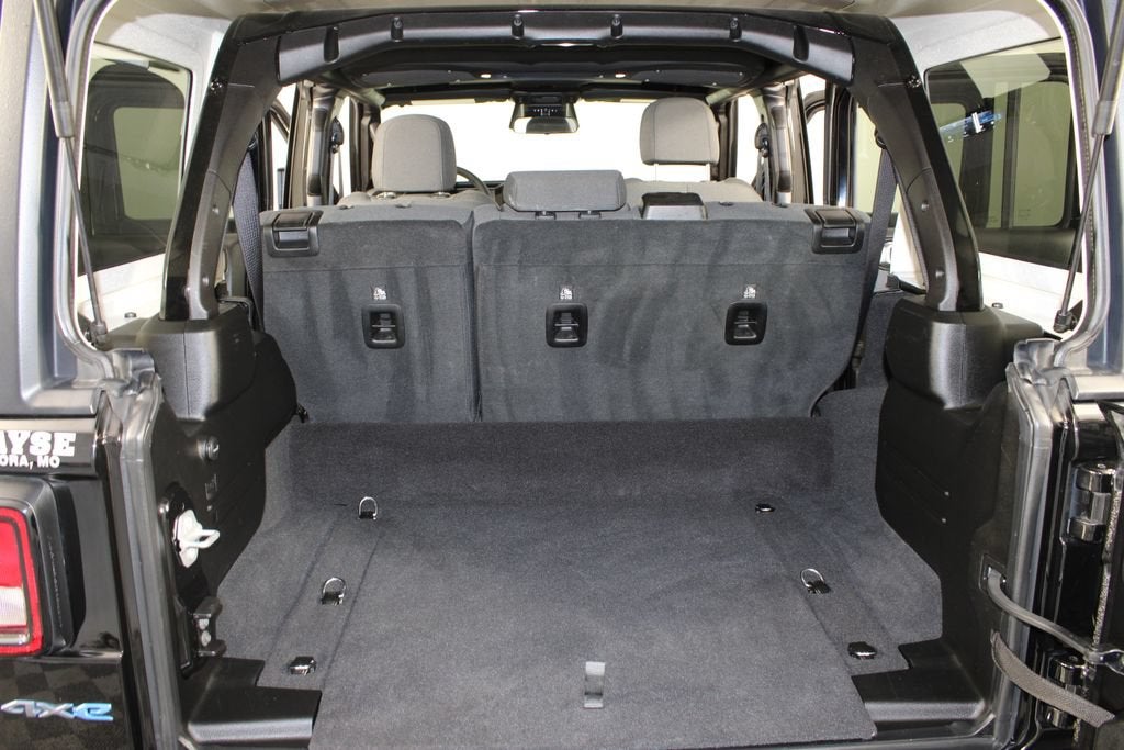 2025 Jeep Wrangler 4xe Willys
