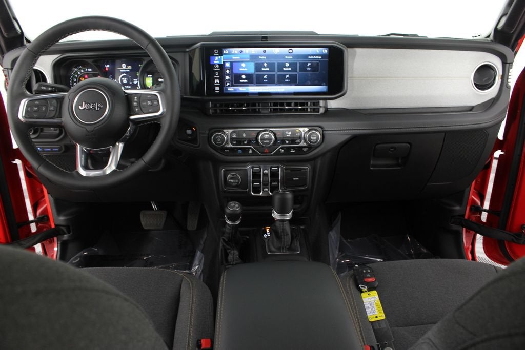2025 Jeep Wrangler 4xe Sahara