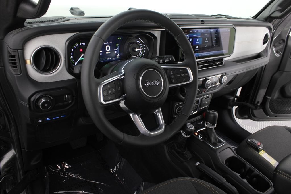 2025 Jeep Wrangler 4xe Sahara