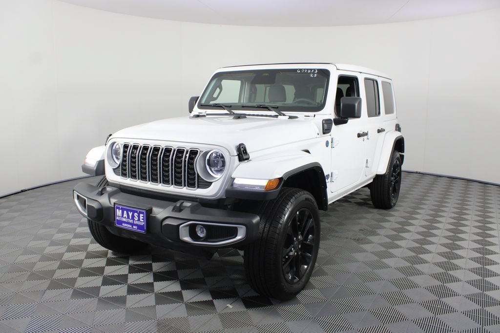 2025 Jeep Wrangler 4xe Sahara