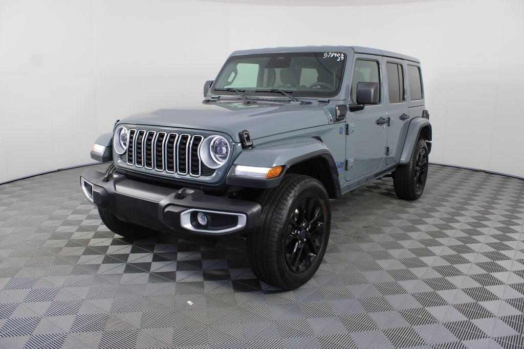 2025 Jeep Wrangler 4xe Sahara