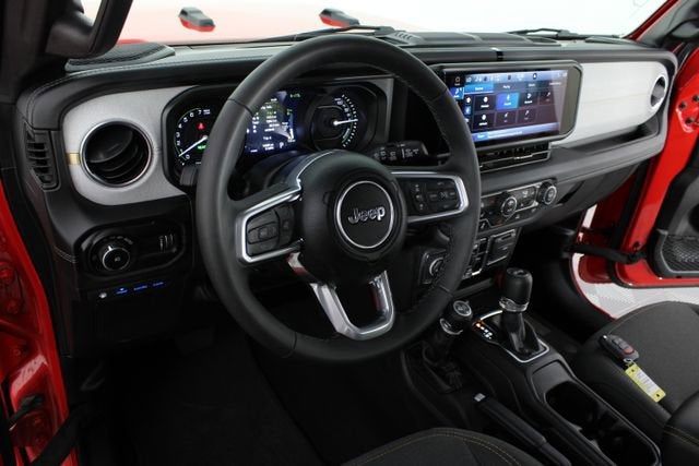 2025 Jeep Wrangler 4xe Sahara