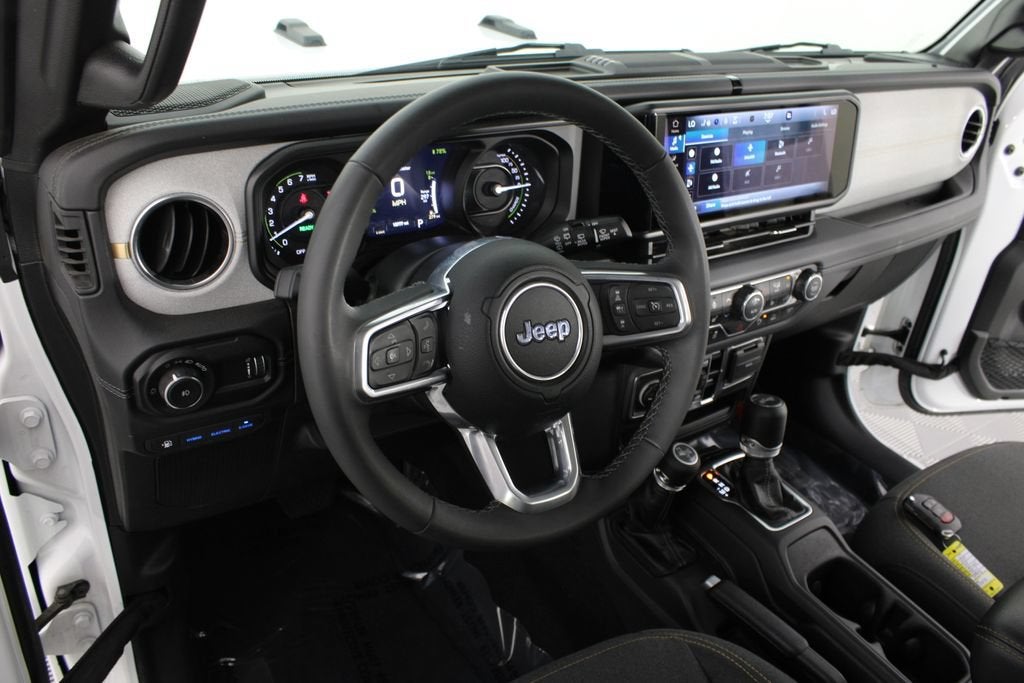 2025 Jeep Wrangler 4xe Sahara