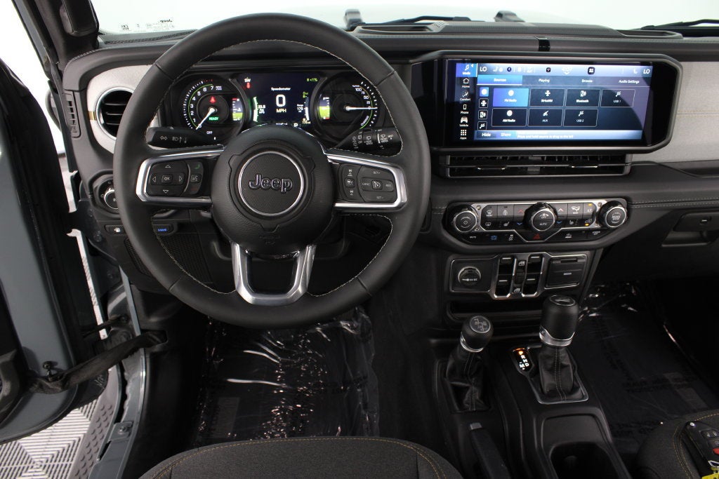2025 Jeep Wrangler 4xe Sahara