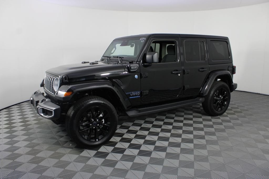 2025 Jeep Wrangler 4xe Sahara