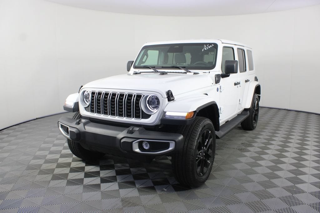 2025 Jeep Wrangler 4xe Sahara