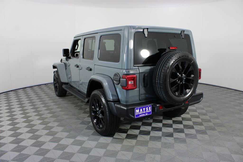 2025 Jeep Wrangler 4xe Sahara