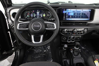 2025 Jeep Wrangler 4xe Sahara