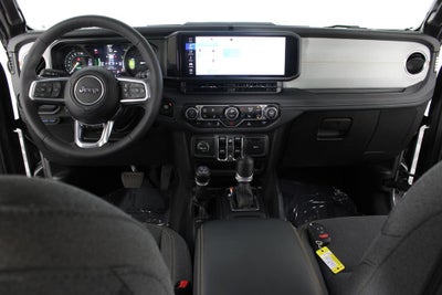 2025 Jeep Wrangler 4xe Sahara