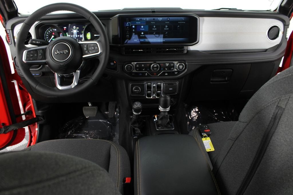 2025 Jeep Wrangler 4xe Sahara