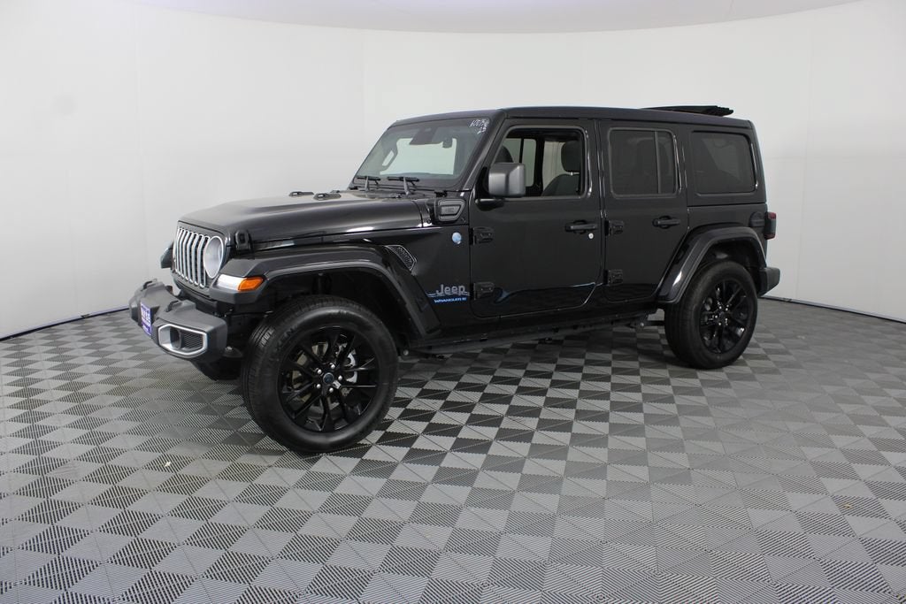2025 Jeep Wrangler 4xe Sahara