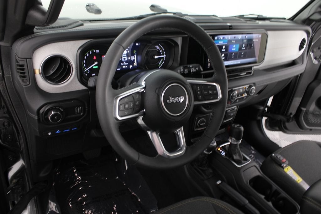 2025 Jeep Wrangler 4xe Sahara