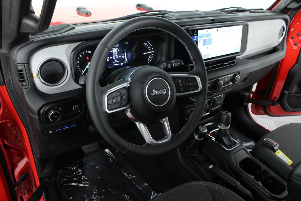 2025 Jeep Wrangler 4xe Sahara