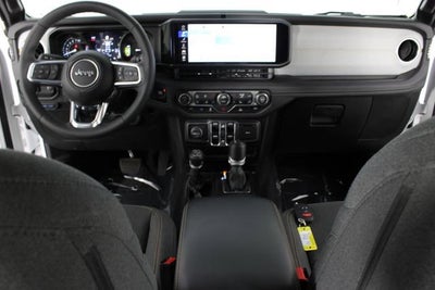 2025 Jeep Wrangler 4xe Sahara