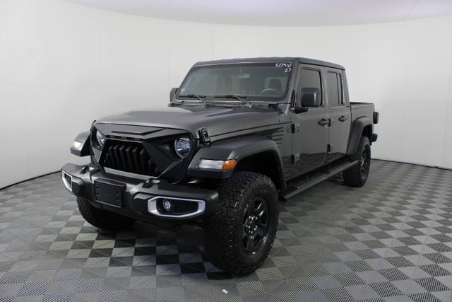 2023 Jeep Gladiator Sport