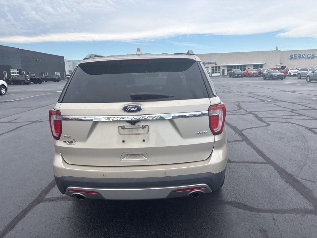 2017 Ford Explorer XLT