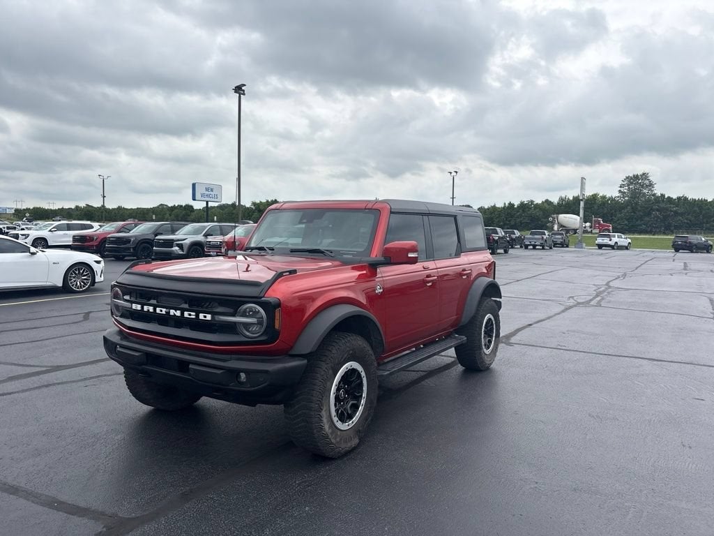 2023 Ford Bronco Base