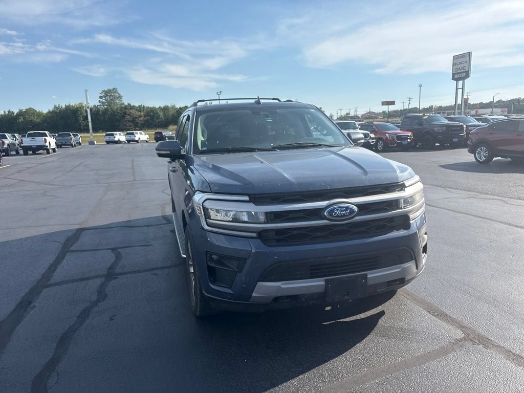 2022 Ford Expedition Max XLT