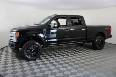 2017 Ford Super Duty F-250 SRW Lariat