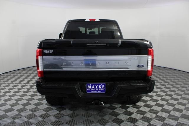 2017 Ford Super Duty F-250 SRW Lariat