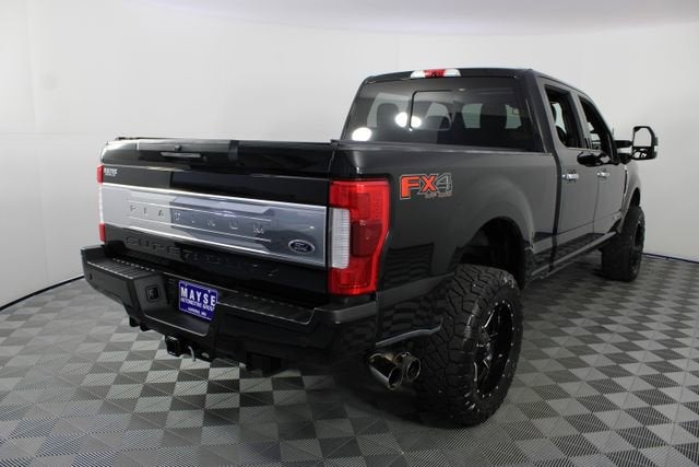 2017 Ford Super Duty F-250 SRW Lariat
